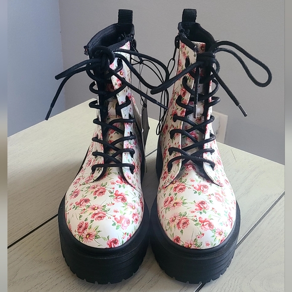 Pink Flower Forever21 Combat Boots - Picture 2 of 9